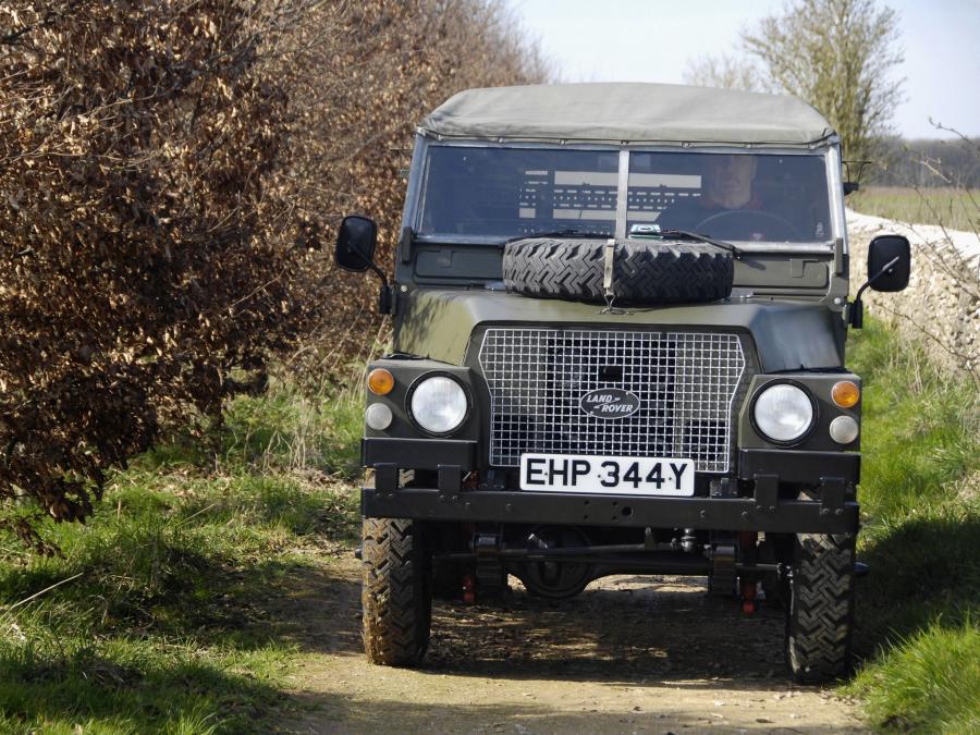  Land Rover Lightweight Series III 1972 года  (фото 2 из 4)